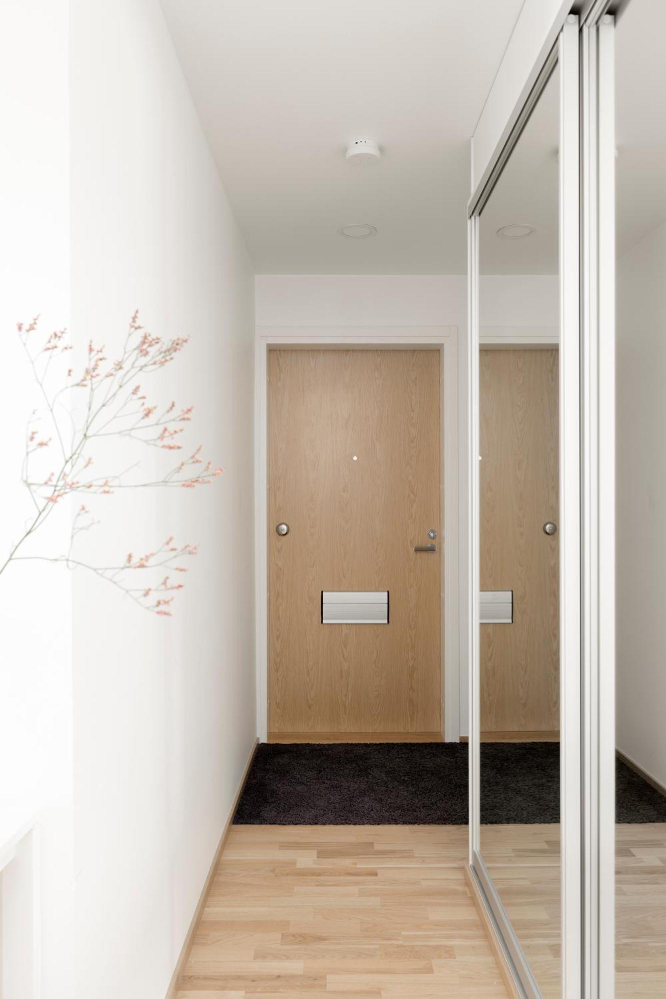 2Br Design Home 400 M From Train Station Tikkurila Vantaa Bagian luar foto